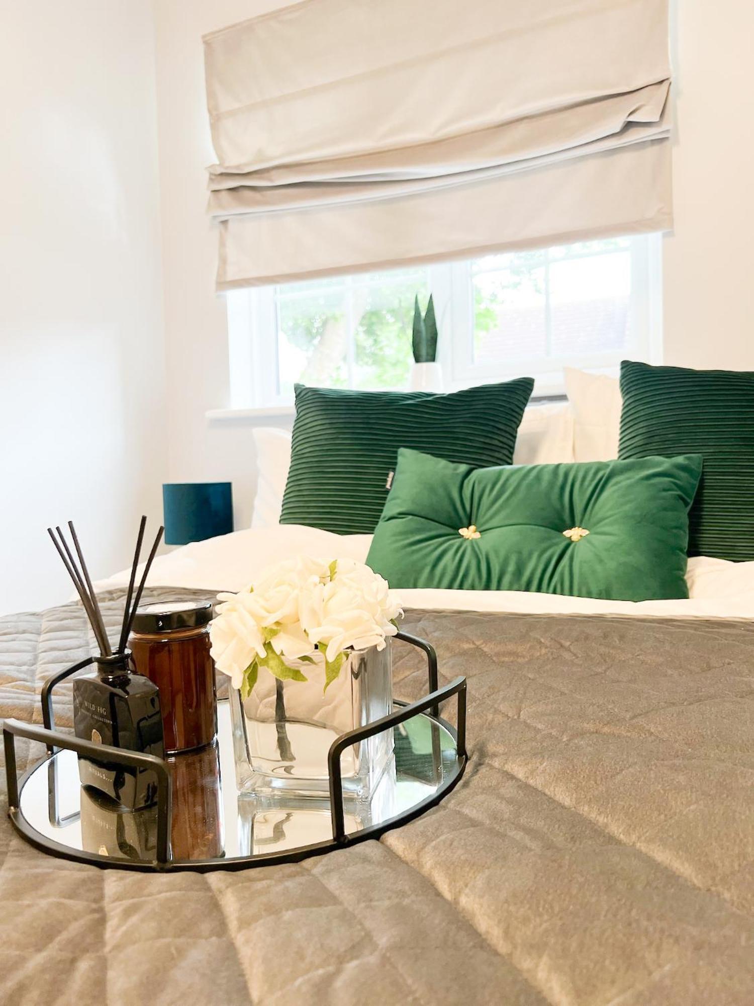 Beautiful Apartment In Beckton With Private Entrance And Garden Londres Exterior foto